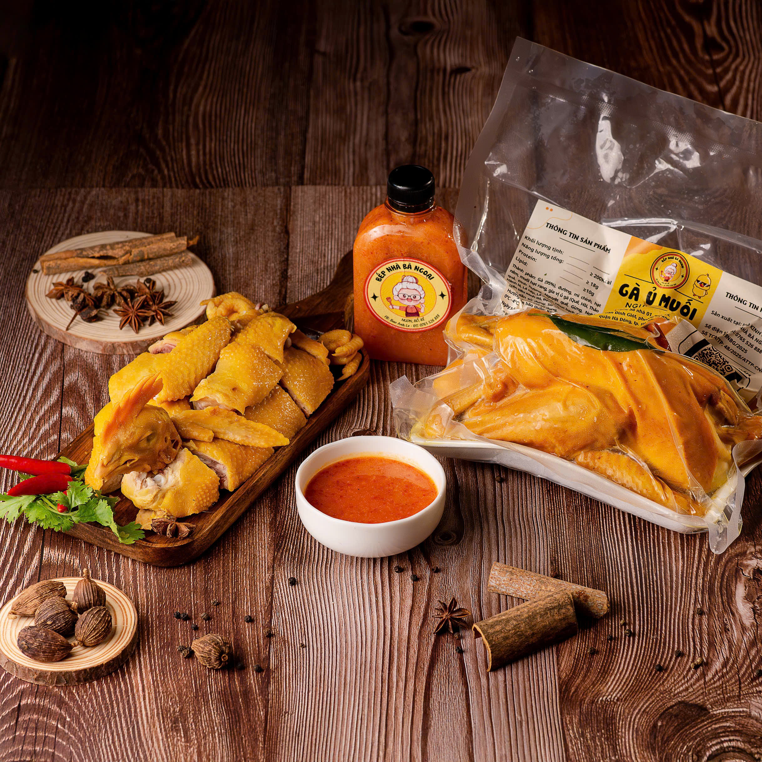 Gà ủ muối nửa con