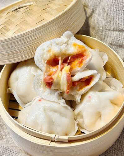 Bánh bao sữa mộc nhân xúc xích phomai hộp 4b