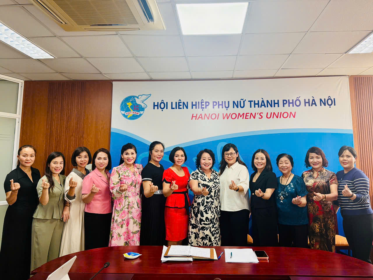 THÀNH VIÊN CÂU LẠC BỘ NỮ DOANH NHÂN HÀ NỘI THAM GIA BUỔI TẬP HUẤN DO TRUNG ƯƠNG HỘI LHPN VIỆT NAM TỔ CHỨC!