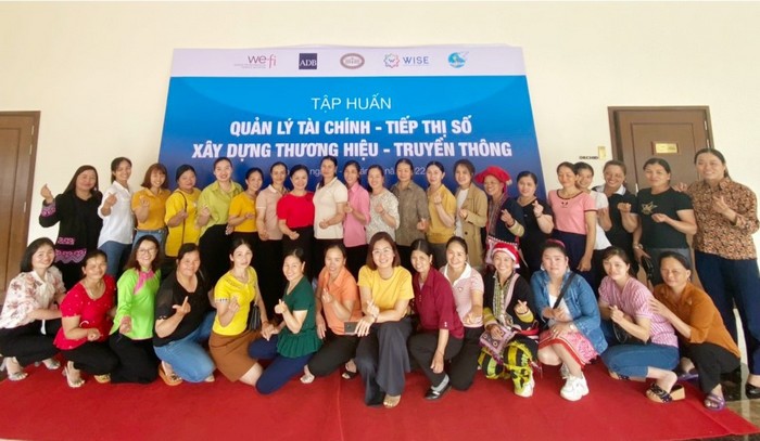 Tập huấn kỹ năng khởi nghiệp cho phụ nữ