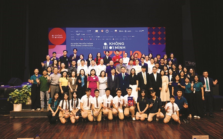 Chung tay tạo “lá chắn số”