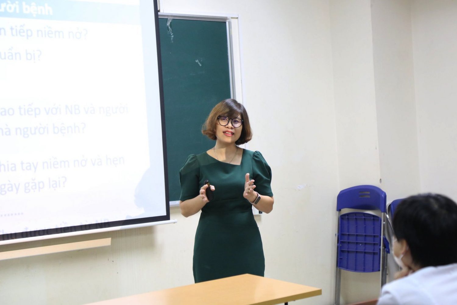 Tập huấn kỹ năng giao tiếp và ứng xử