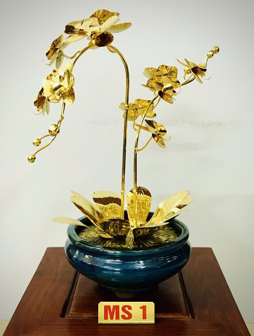 Hoa lan mạ vàng 24k 5 nhánh